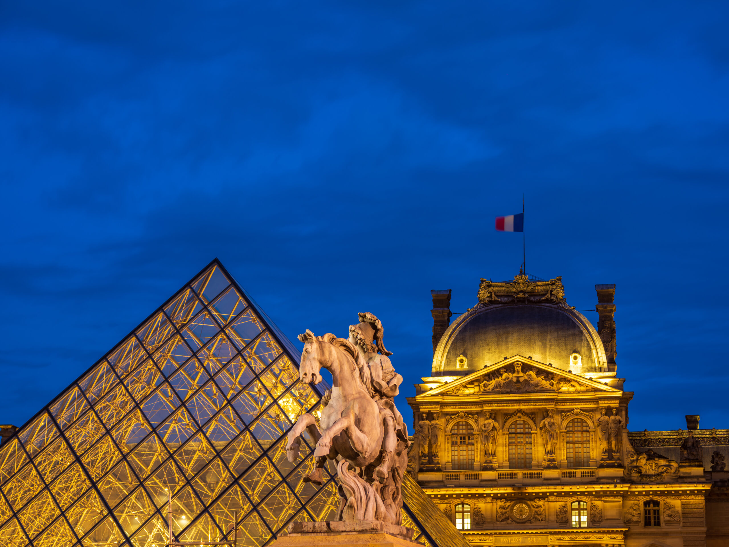 Louvre Museum